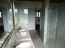 Hotel Palmas De Alcalá