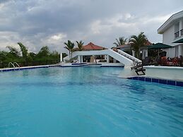 Hotel Palmas De Alcalá