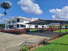 Hotel Palmas De Alcalá