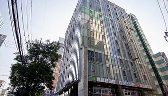 Brown Suites Hotel Sinchon Central