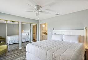 Sandpiper Cove 3202 2 Bedroom Condo by RedAwning