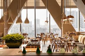 New World Guangzhou Hotel