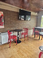 Hosteria Villa del Lago