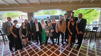 Hosteria Villa del Lago