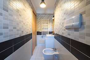 Home Around in Rome With 1 Bedrooms and 2 Bathrooms