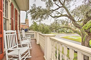 Inviting Uptown New Orleans Apt: Perfect Location!