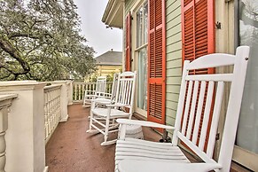 Inviting Uptown New Orleans Apt: Perfect Location!