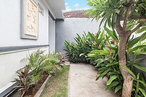 OYO 93482 Penginapan Tenang Lovina