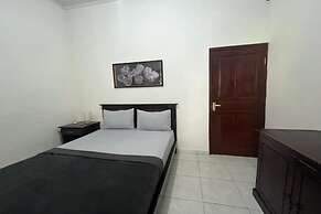 OYO 93482 Penginapan Tenang Lovina