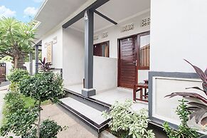 OYO 93482 Penginapan Tenang Lovina