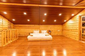 The Oaknut Cottage Birding Lodge