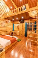 The Oaknut Cottage Birding Lodge