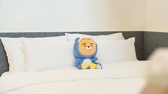 Gapyeong Daengdaengi Dog Pension Silver