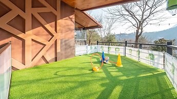 Gapyeong Daengdaengi Dog Pension Silver