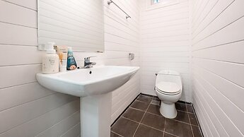 Gapyeong Daengdaengi Dog Pension Silver