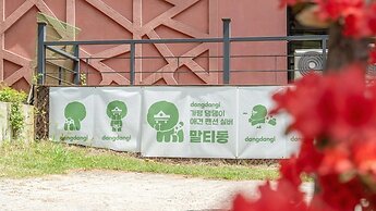 Gapyeong Daengdaengi Dog Pension Silver