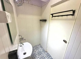 Locomo Express - Stay Work Eat