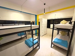 Locomo Express - Stay Work Eat