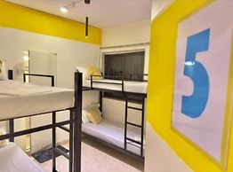 Locomo Express - Stay Work Eat