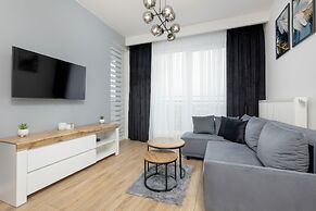 8th Floor Apartment in Warsaw by Renters