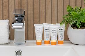 8th Floor Apartment in Warsaw by Renters