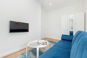 Charming Apartment in Gdynia by Renters
