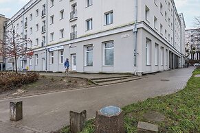 Charming Apartment in Gdynia by Renters