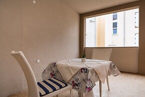 Studio Apartments Near Center 1