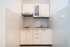 Studio Apartments Near Center 1