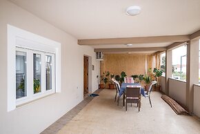 Studio Apartments Near Center 1