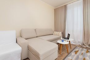 Beige Studio for 4 in Gdynia by Renters