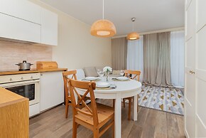 Beige Studio for 4 in Gdynia by Renters