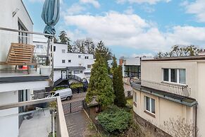 Beige Studio for 4 in Gdynia by Renters