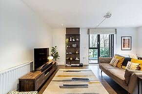 Spacious and Trendy Shoreditch Flat