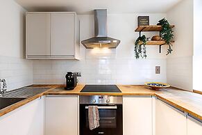 Charming Shoreditch Apartment