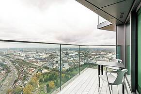 Modern North Acton Flat With City View