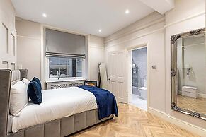 Beautiful Two Bedroom Abode in Notting Hill