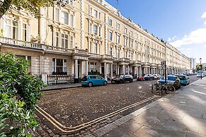 Beautiful Two Bedroom Abode in Notting Hill