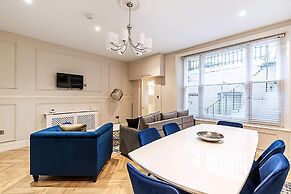 Beautiful Two Bedroom Abode in Notting Hill