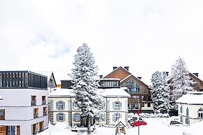 Hotel Bergidyll - Riders Haven Self Check-In Hotel