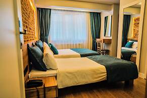 Taksim Santa Lucia Hotel