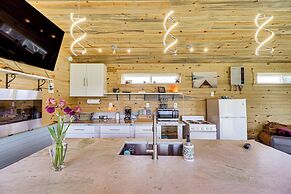 Skydance Cabin in Polson, 5 Mi to Flathead Lake!