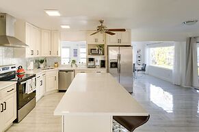 Waterfront Port Charlotte Gem w/ Gas Grill + Lanai