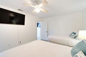 Waterfront Port Charlotte Gem w/ Gas Grill + Lanai