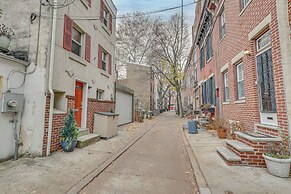 Centrally Located Philadelphia Townhome w/ Patio!