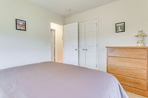 Charming Shenandoah Retreat w/ Deck & Grill!