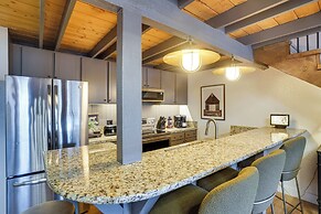 Mountain-view Condo in Brian Head w/ Private Sauna