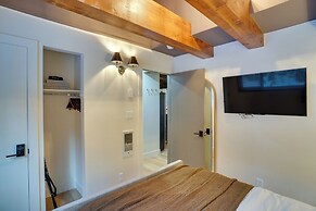 Mountain-view Condo in Brian Head w/ Private Sauna