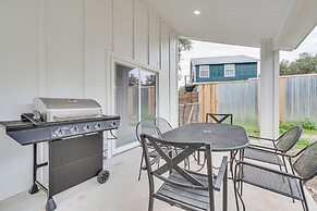 Pet-friendly Spicewood Home w/ Deck + Gas Grill!