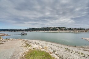 Pet-friendly Spicewood Home w/ Deck + Gas Grill!